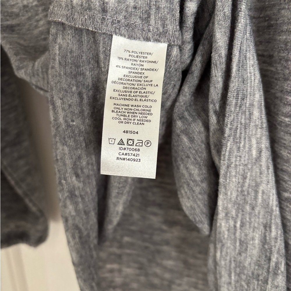 LOFT | Heathered Gray Blouse Size XL - Picture 6 of 6